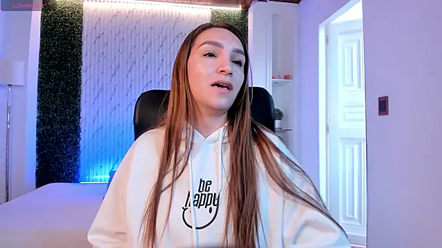 Snapshot of miataylorr1 chatting on October 2025 12:06:02 PM miataylorr1 online show from October 2025 12:06:02 PM