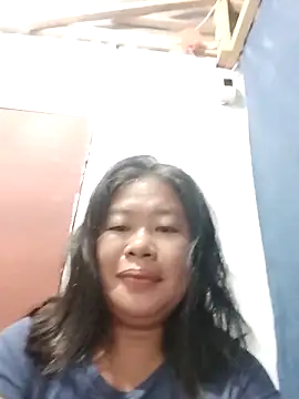 Snapshot of lickmepussy21 chatting on March 2025 07:39:01 PM lickmepussy21 online show from March 2025 07:39:01 PM