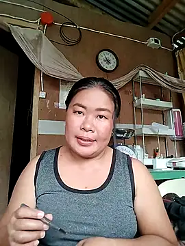 Snapshot of lickmepussy21 chatting on September 2025 06:12:02 AM lickmepussy21 online show from September 2025 06:12:02 AM