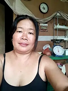 Snapshot of lickmepussy21 chatting on September 2025 01:18:01 AM lickmepussy21 online show from September 2025 01:18:01 AM