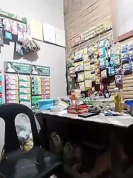 Snapshot of lickmepussy21 chatting on September 2025 09:17:02 PM lickmepussy21 online show from September 2025 09:17:02 PM