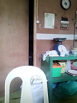 Snapshot of lickmepussy21 chatting on October 2025 04:56:02 AM lickmepussy21 online show from October 2025 04:56:02 AM