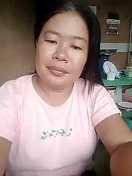 Snapshot of lickmepussy21 chatting on October 2025 09:10:01 AM lickmepussy21 online show from October 2025 09:10:01 AM