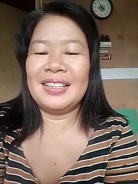 Snapshot of lickmepussy21 chatting on November 2025 10:07:02 PM lickmepussy21 online show from November 2025 10:07:02 PM