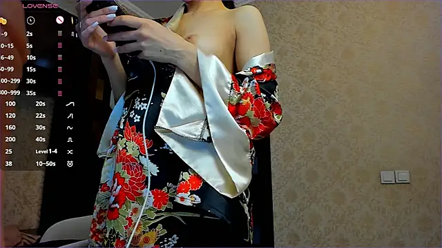 Snapshot of Zoe_klarxxx chatting on February 2025 06:19:01 AM Zoe klarxxx online show from February 2025 06:19:01 AM
