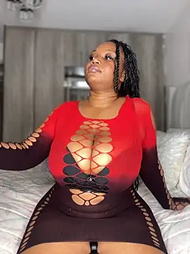 Hyra Ari online show from November 2025 07:17:01 PM