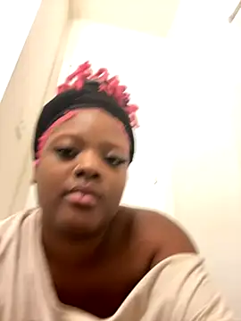 Indigo-love23 online show from November 2025 01:33:02 AM