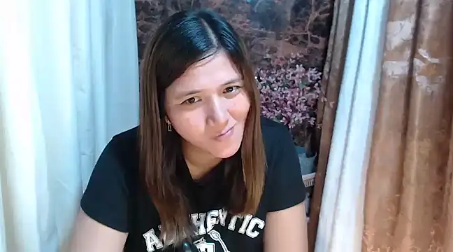 Snapshot of MS_Isabella_Snow92 chatting on March 2025 01:14:02 AM MS Isabella Snow92 online show from March 2025 01:14:02 AM