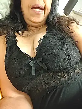 Susannemilf online show from October 2025 04:26:01 AM