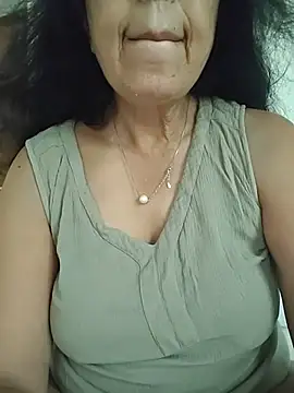 Susannemilf online show from May 2026 07:17:01 AM