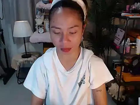 AsianTrixxx online show from March 2026 06:57:01 PM