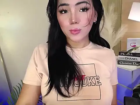 Snapshot of Martha_pookerxxx chatting on January 2025 01:05:02 AM Martha pookerxxx online show from January 2025 01:05:02 AM