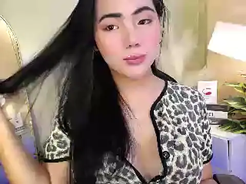 Snapshot of Martha_pookerxxx chatting on February 2025 10:32:01 PM Martha pookerxxx online show from February 2025 10:32:01 PM
