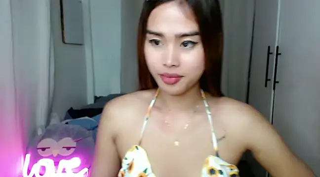 princessjadexx online show from December 2024 02:06:01 PM