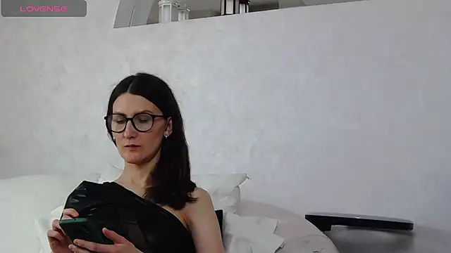 Snapshot of Mistress_Pamela chatting on February 2025 08:22:01 AM Mistress Pamela online show from February 2025 08:22:01 AM