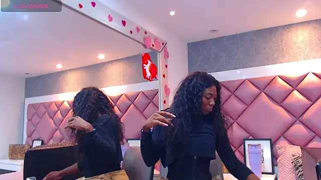 DanielaDuff online show from October 2025 07:47:02 PM