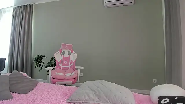 Snapshot of JenniferQueen11 chatting on September 2025 08:16:02 AM JenniferQueen11 online show from September 2025 08:16:02 AM