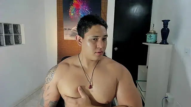 Colton Massif online show from March 2025 02:34:01 AM