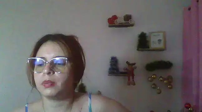 Snapshot of lorenitabella chatting on December 2024 08:43:02 PM lorenitabella online show from December 2024 08:43:02 PM
