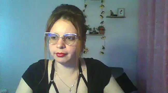 Snapshot of lorenitabella chatting on January 2025 07:08:01 PM lorenitabella online show from January 2025 07:08:01 PM