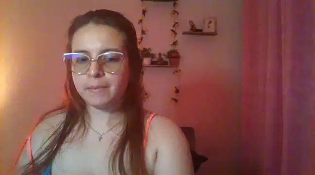 Snapshot of lorenitabella chatting on February 2025 10:00:01 AM lorenitabella online show from February 2025 10:00:01 AM