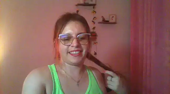 Snapshot of lorenitabella chatting on February 2025 10:13:01 PM lorenitabella online show from February 2025 10:13:01 PM