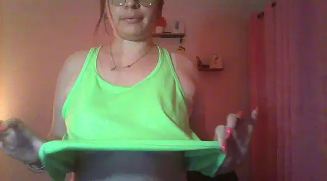 Snapshot of lorenitabella chatting on February 2025 01:15:02 AM lorenitabella online show from February 2025 01:15:02 AM