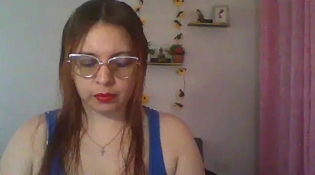 Snapshot of lorenitabella chatting on February 2025 04:03:01 PM lorenitabella online show from February 2025 04:03:01 PM
