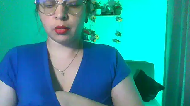 Snapshot of lorenitabella chatting on February 2025 08:01:01 AM lorenitabella online show from February 2025 08:01:01 AM