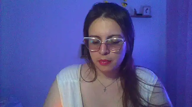 Snapshot of lorenitabella chatting on March 2025 10:38:02 PM lorenitabella online show from March 2025 10:38:02 PM