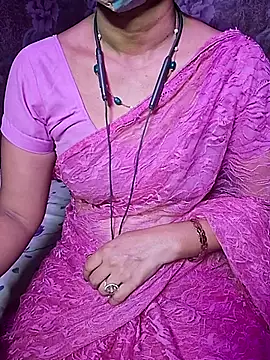 XBHUUME online show from October 2025 05:32:01 PM