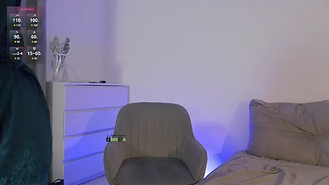 Fallinlove1 online show from January 2025 03:09:02 PM