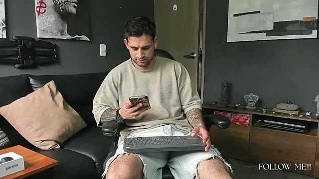 Davevilboy online show from November 2025 04:51:01 PM