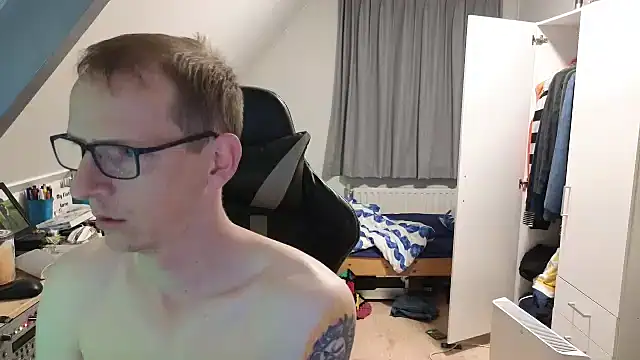 sexmenlion online show from March 2025 08:29:02 PM