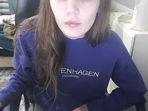 Laco-cO online show from December 2025 03:30:01 PM