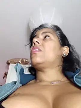 Molly newman6 online show from February 2025 05:54:01 PM