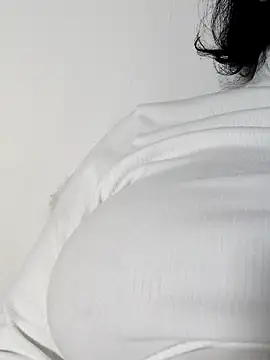 Molly newman6 online show from February 2025 06:32:02 PM