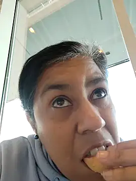 Molly newman6 online show from February 2026 11:59:01 AM