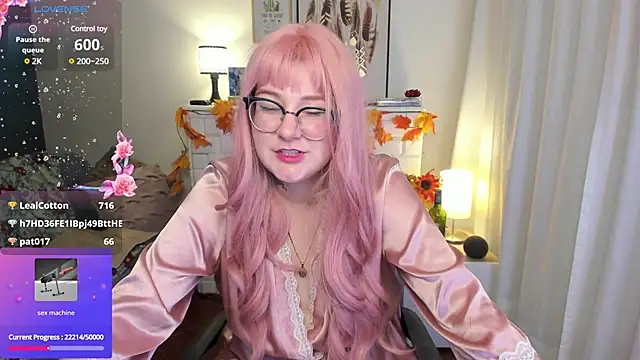 Snapshot of HunnyyLove chatting on February 2025 11:45:01 PM HunnyyLove online show from February 2025 11:45:01 PM