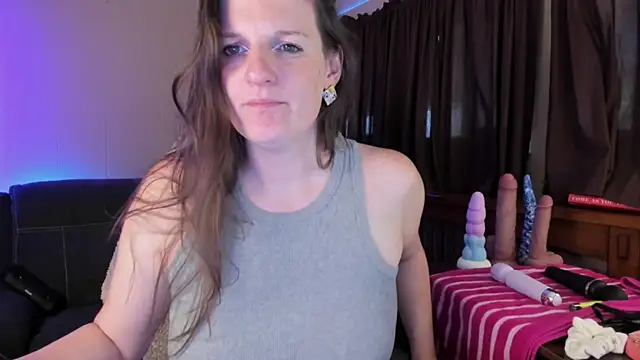 Kelly Carolina online show from October 2025 06:53:01 PM