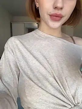 Camilla Railian online show from February 2026 11:47:02 AM