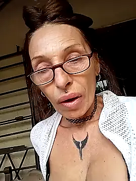 FrozenWaffle online show from March 2025 07:05:01 PM