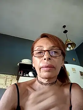 FrozenWaffle online show from April 2026 02:15:01 PM