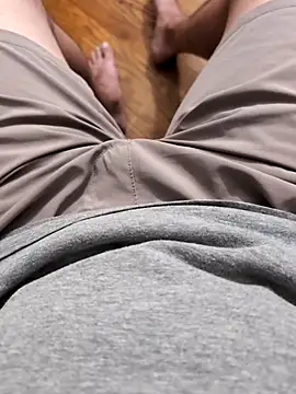 Snapshot of MrandMrsHaze chatting on September 2025 03:28:02 AM MrandMrsHaze online show from September 2025 03:28:02 AM