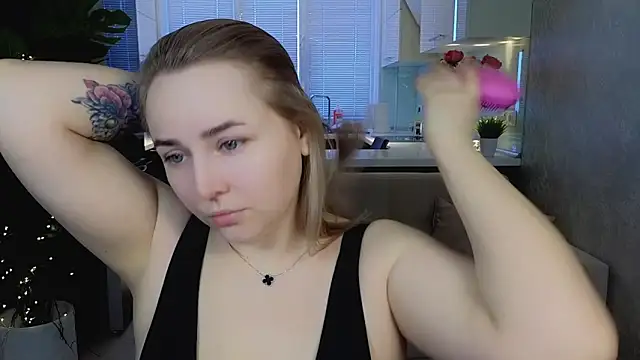 Mira Mermayd online show from March 2026 01:34:02 AM