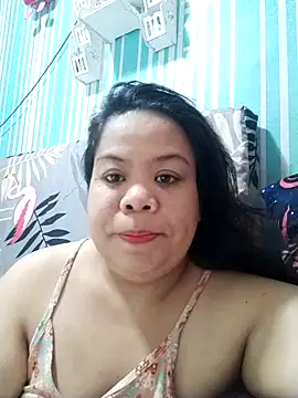 Snapshot of xxsweetshybabe chatting on October 2025 04:34:01 AM xxsweetshybabe online show from October 2025 04:34:01 AM