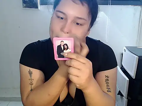 Snapshot of Hardcore_Tgirl chatting on June 2026 11:59:01 PM Hardcore Tgirl online show from June 2026 11:59:01 PM