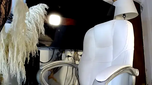 saraplayboy96 online show from September 2025 11:46:02 AM