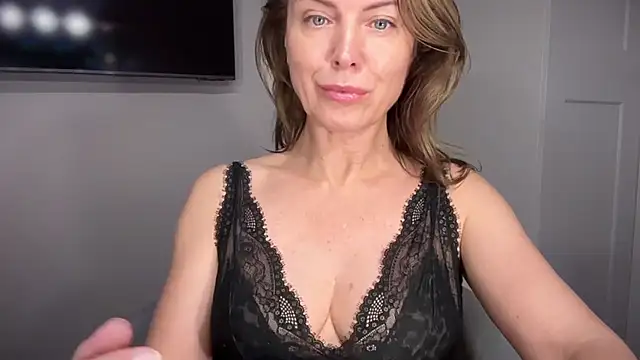 RachellAmazing online show from September 2025 06:20:01 PM