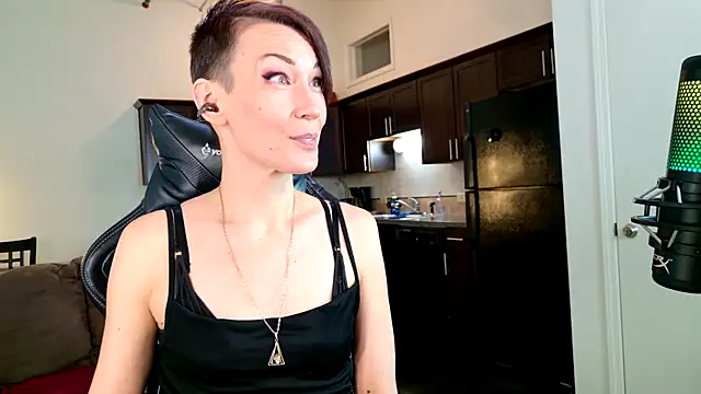 EveEnigma online show from March 2025 01:08:02 PM